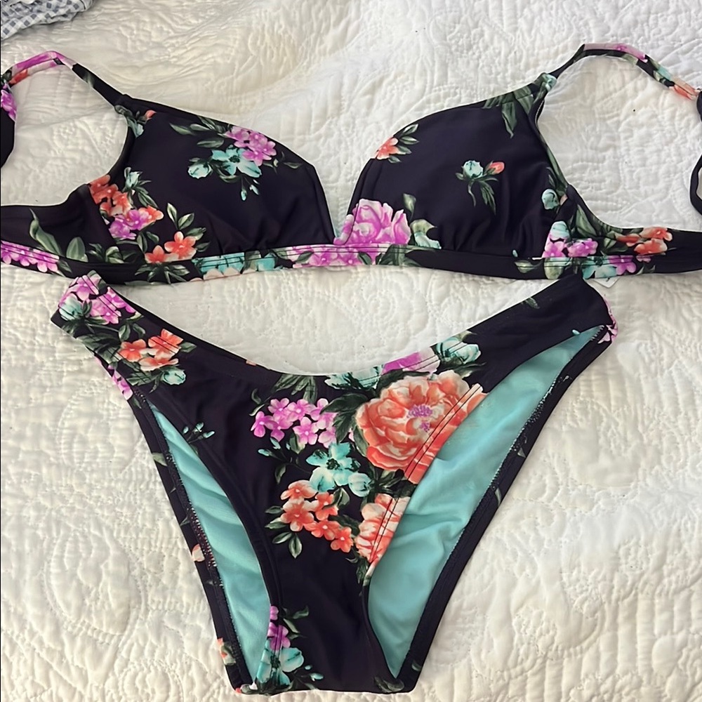 Floral Bikini Set - Black and Green